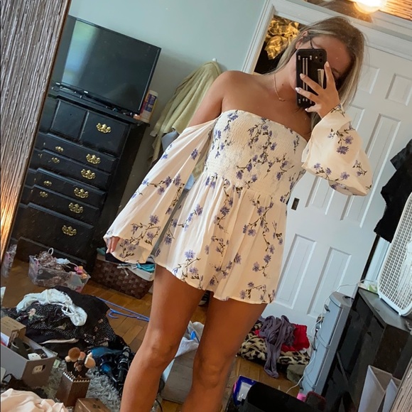 Tobi Romper - Picture 2 of 3